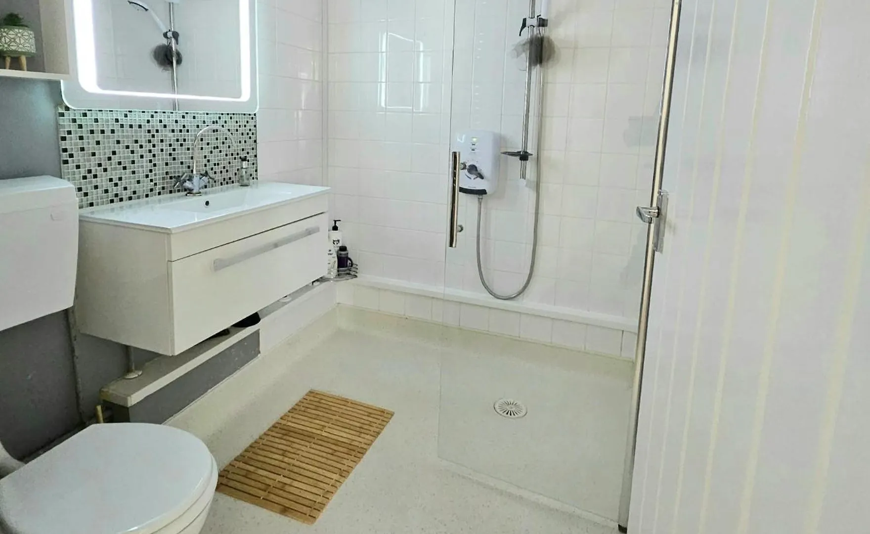 Kemptown Apartments Suite - Central - By The Sea And Brighton Pier